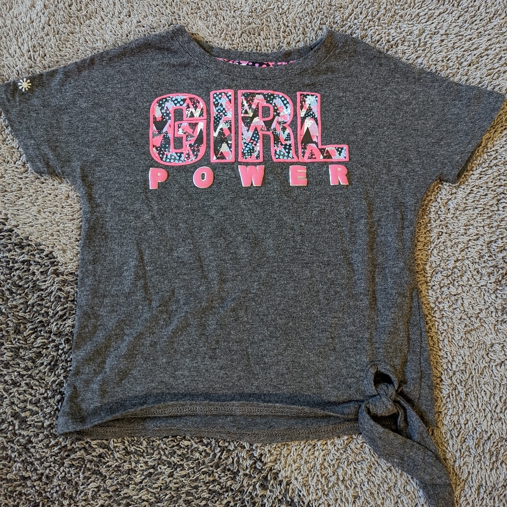 dELiA's Sport Size 5/6 Short Sleeve Stylish Tee